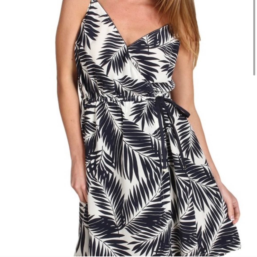 Palm leave dress